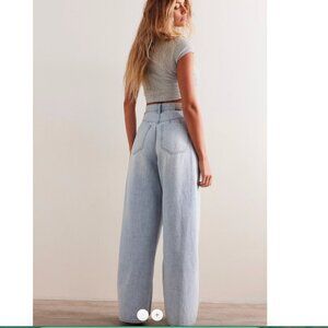 NWT Free People We The Free CRVY Gia Wide-Leg Jeans sz33